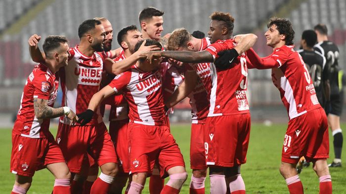 Fostul jucător de la Dinamo e aproape de transferul la campioana Germaniei!