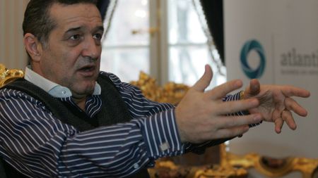 Becali: "Dacă ies campioni jucătorii au 200000 de euro"