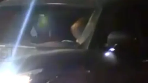 Artyom Dzyuba a călcat pe bec. VIDEO | A ieșit noaptea din hotelul naționalei și s-a iubit cu o blondă în parcare, deși este însurat