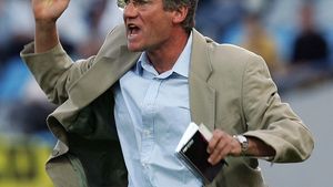 "Câinii" dau atacul la Boloni!**