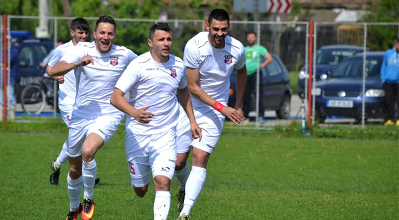 Reșița a câștigat lejer cu Alba Iulia, cu gol în chiar prima fază a reluării jocului.** Partida fusese oprită ieri în minutul 22, după ce s-au 