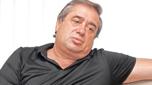 „Îi plătesc amenda  lui Ganea!"