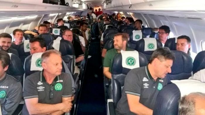 Bilanț revizuit al tragediei din Columbia: șase supraviețuitori, 71 de persoane au decedat! VIDEO CORESPONDENȚĂ‚ din Brazilia | Cum s-a resimțit drama echipei Chapecoense
