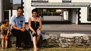 Pe ei îi bate Dinamo? :)** Clwb PÃªl-droed Llanfairpwllgwyngyllgogerychwyrndrobwll llantysiliogogogoch, echipa cu cel mai complicat nume din lume