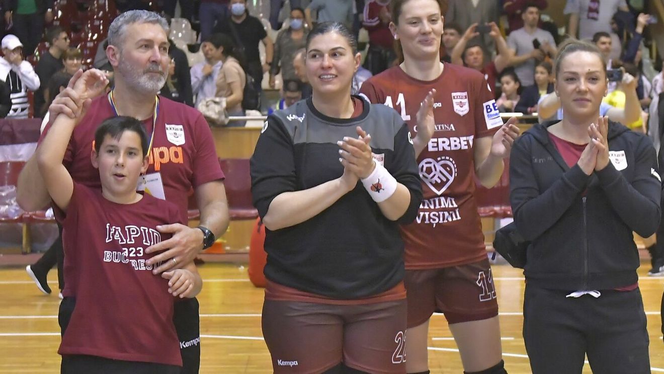 Oana Manea și-a anunțat retragerea după ce a devenit campioană cu Rapid: „Mă las din nou pe ușa din față!”