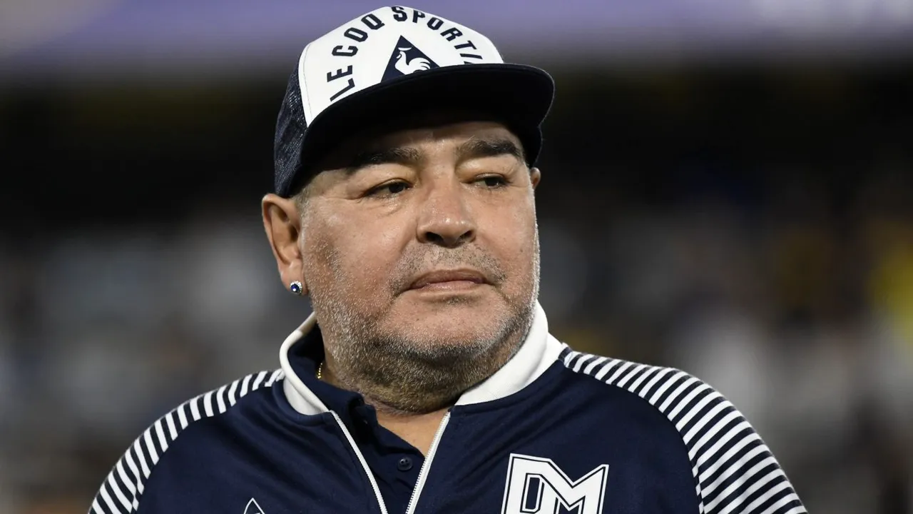 ULTIMA ORĂ | Maradona, internat de urgență! Ce se întâmplă cu fostul mare star al Argentinei