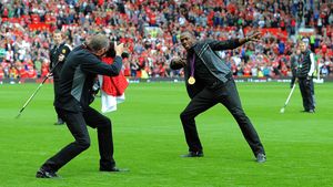 Meciul care va fi urmărit de o planetă întreagă! Bolt va îmbrăca tricoul lui United! Ferguson: "Vreau să văd cum se descurcă"