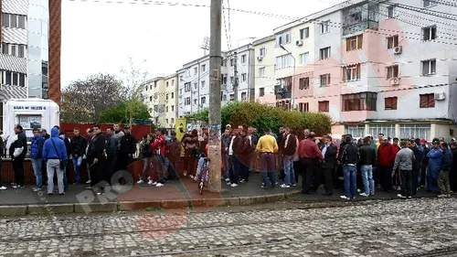 FOTO** Haos la Galați! Toți casierii de la casele de bilete au fost dați afară! Vezi de ce