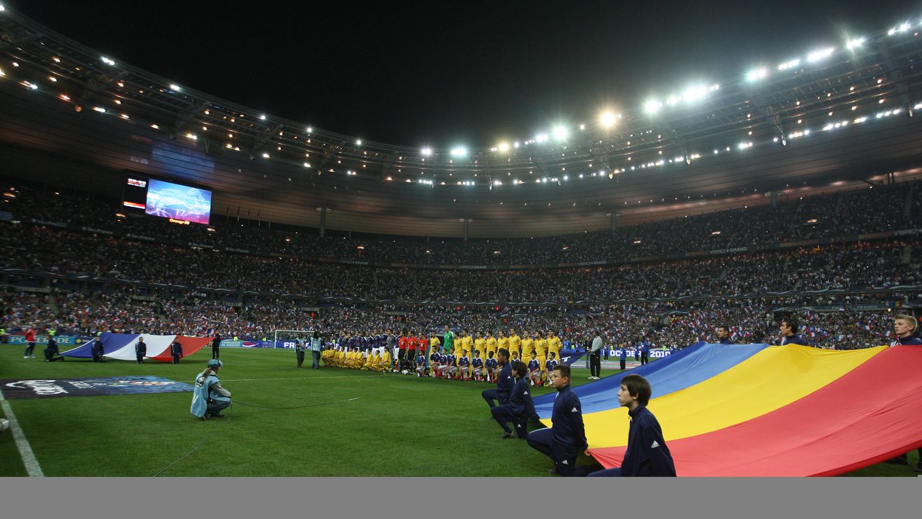 În loc să schimbe acoperișul, au schimbat normele ca să-l declare "sigur". Și totuși, cine răspunde dacă are loc o tragedie pe Arena Națională?