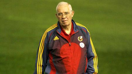 Aragones:"România are o echipa foarte bună"