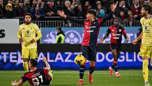 Toți ochii pe Florinel Coman! „Mbappe”, în meciul cu cea mai mare audiență din ultima etapă din Serie A: câți telespectatori s-au uitat la Cagliari – Juventus