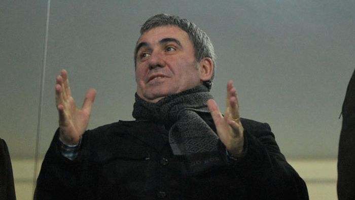 FOTO Gest superb făcut de steliști cu ocazia zilei de naștere a "Regelui":** poză de grup cu mesaj special! Cui i-a revenit virgula din dedicație: