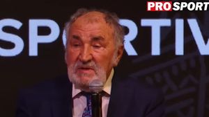 Mesajul fabulos pe care Ion Țiriac l-a transmis în Gala Mari Sportivi ProSport! Cuvintele miliardarului au emoționat o sală întreagă de mari campioni români: „Niciodată în viața mea nu am simțit o asemenea bucurie”. VIDEO