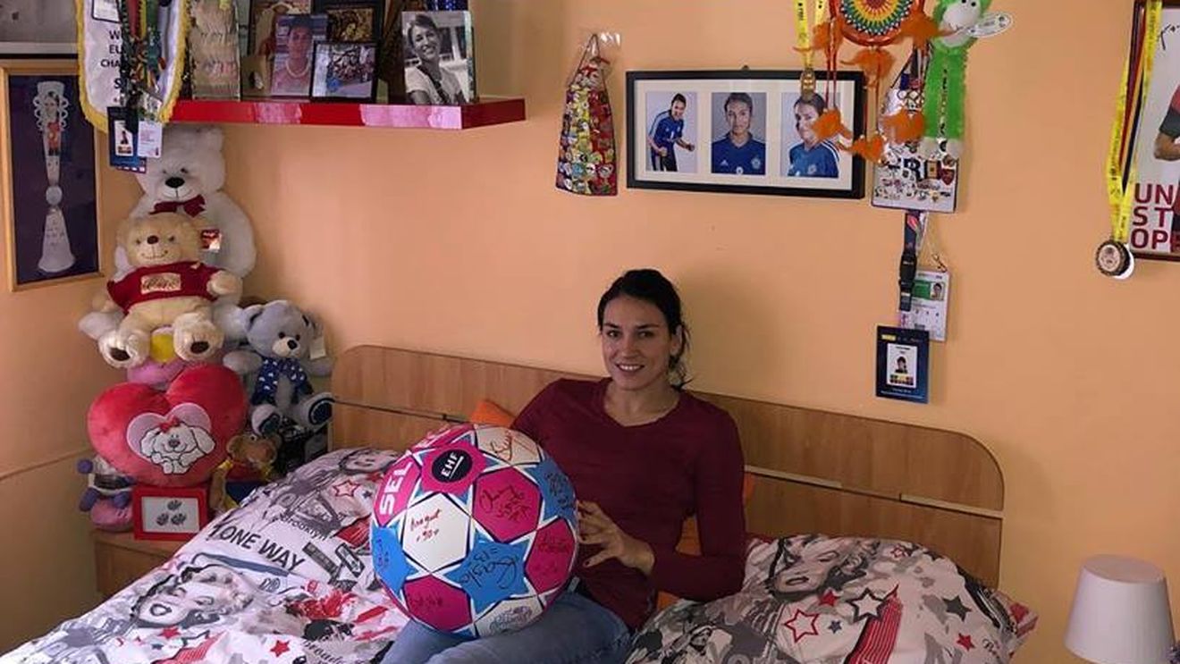 Cristina Neagu, fără secrete! „Așa arată acum o parte a camerei din casa părintească în care am crescut". Mesajul celei mai bune handbaliste a lumii în Ajunul Crăciunului