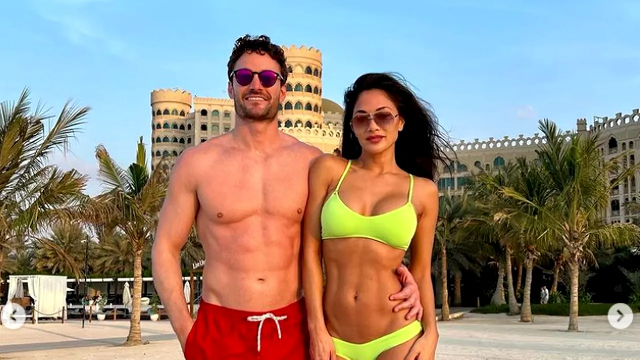 Nicole Scherzinger și iubitul său, fostul rugbist Thom Evans, vacanță de vis la Dubai! Cântăreața și-a etalat corpul superb pe plajă | GALERIE FOTO