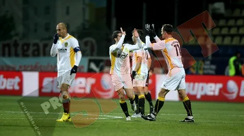 „Decapitați” de „talismanul” Augustus!** FC Brașov – Rapid 2-0