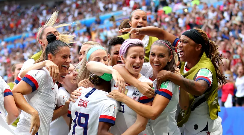 SUA, campioană mondială la fotbal feminin pentru a patra oară! Ce recorduri au doborât americancele