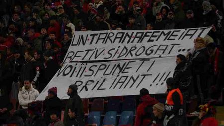 "Mutu e profesionist, trebuie să joace și pe Ghencea"