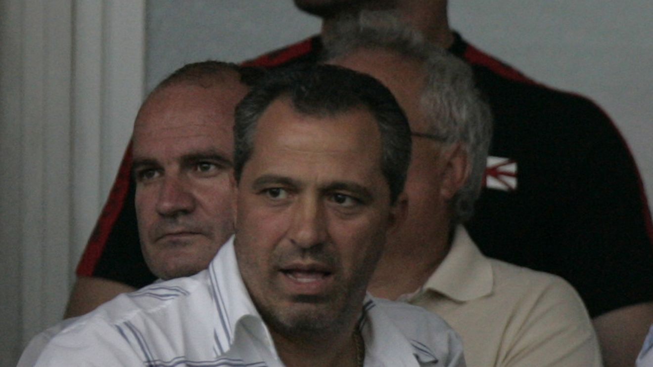 Teia Sponte a plecat din țară !