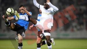 Astra, la 12 puncte de Steaua! Sinescu: "Anticipam o metamorfoză în jocul nostru. **Rolul meu e să duc echipa în 16 metri!"
