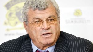 Sichitiu amenință cu plecarea