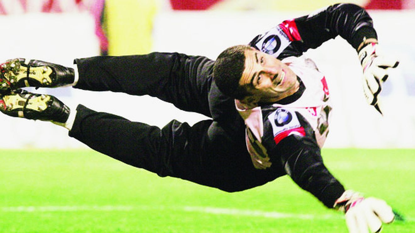 Dani Coman, portarul KAMIKAZE**