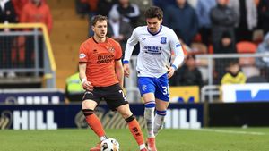 Cosmin Contra nu s-a ferit de cuvinte. A spus de ce nu a jucat Ianis Hagi mai mult în Spania