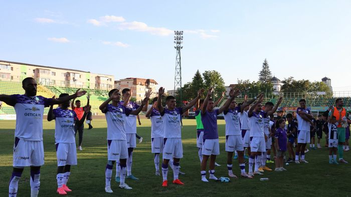 N-a fost să fie ”marea surpriză din fotbalul românesc”! CFC Argeș are un nou antrenor. A condus prima ședință de pregătire