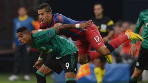 Georgievski, catastrofal și cu Chelsea! Schurrle a făcut instrucție cu stelistul. Schimbă Reghe banda dreaptă?