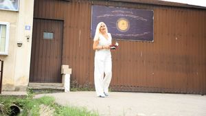 Gigi Becali a vizitat-o pe Elena Udrea: „Am fost la ea”