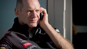 Adrian Newey: "Avem mari probleme la monospot"