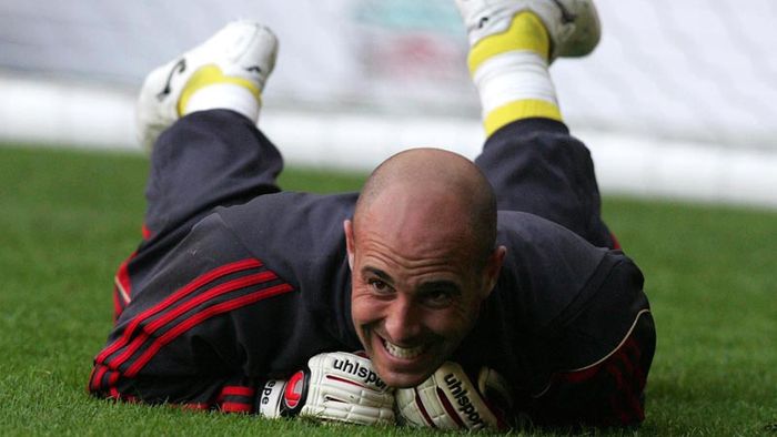 În sfârșit, Reina a debutat pentru Bayern în campionat. Statisticienii și-au aruncat imediat ochii înspre doi români