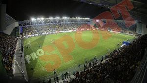 Percheziții la Primăria Ploiești! Procurorii au ridicat mai multe documente și fac verificări asupra premiilor acordate către clubul Petrolul. UPDATE Reacția lui Capră