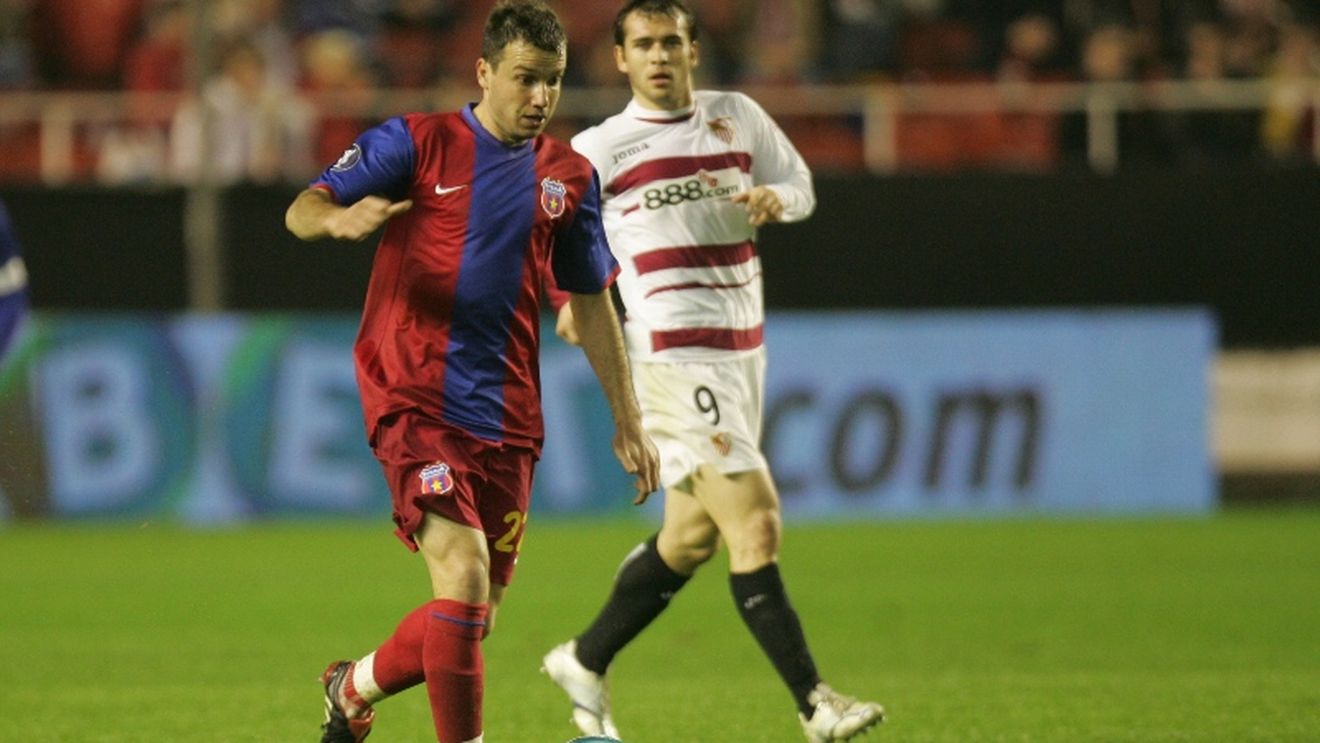 Paraschiv: "Ideal e să jucăm cu doi închizători"