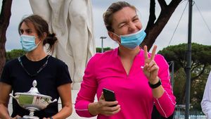 Simona Halep a primit un premiu inedit din partea WTA! Reacția de uimire a româncei | VIDEO