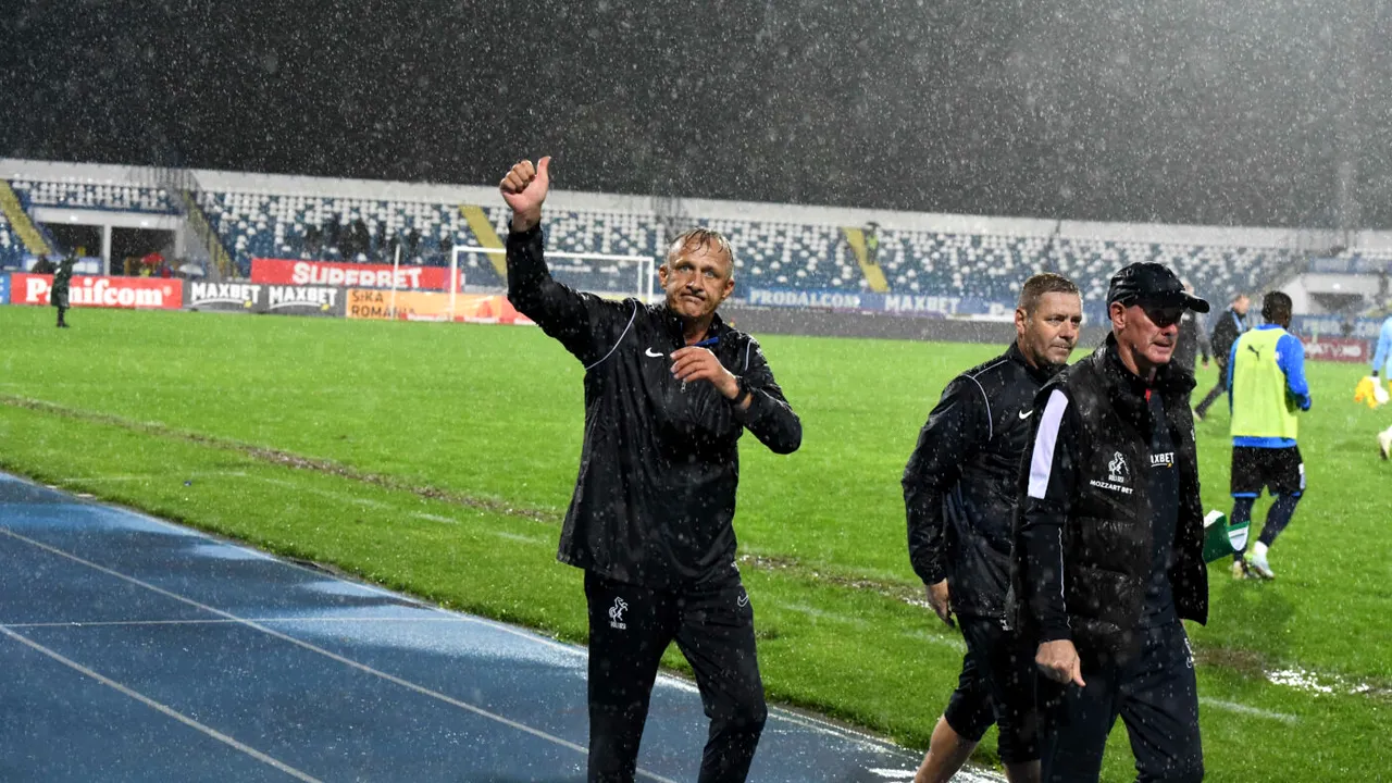 Emil Săndoi, în al nouălea cer după Poli Iași - Universitatea Craiova 2-0: „Bravo jucătorilor! Merită felicitări”