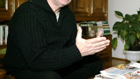 "De ce să ne speriem de francezi?** Doar că au salarii mai mari?"