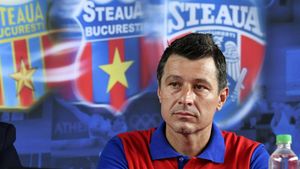 Speranțe pentru fanii Stelei că echipa va promova din Liga 2 în Superliga! Iulian Miu dă o veste importantă: „Are timp să își schimbe forma de organizare”