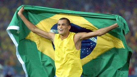 "Știu ce presiune e pe umerii tăi pentru că ești fiul meu!" Rivaldo, mesaj senzațional după golul și assist-ul fiului său. "Am văzut tot meciul din SUA". Ce le transmite jucătorilor lui Dinamo