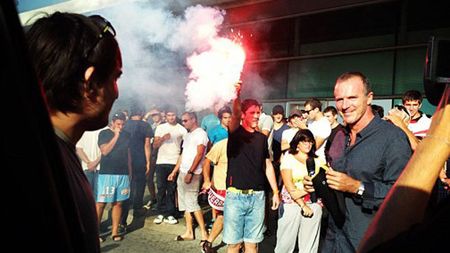 "Agenții au ales pentru Mutu! Nu e vina lui că am retrogradat" VIDEO Cum a fost primit "Briliantul" la Ajaccio