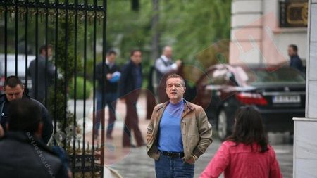 OFICIAL:** Marinescu la Astra, Brandan rămâne la Steaua! Rusescu este deja roș-albaștru