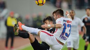 Sergiu Hanca visează înainte de FCSB - Dinamo. Omul cu pasa de gol are ținte mari: "Mi-aș dori să îi dau un assist lui Ibrahimovic"

