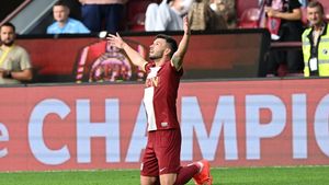 Patronul CFR Cluj dezvăluie echipele cu oferte de 600.000 și 800.000 euro salariu pentru Andrei Cordea: „Mare caracter!”. EXCLUSIV