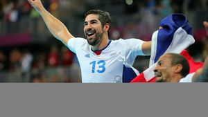 CUTREMUR în lumea sportului!** Cel mai bun handbalist din lume a fost arestat pentru blaturi! O țară întreagă e în stare de șoc