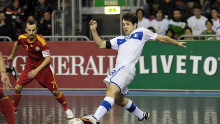 Italia "Carioca" a "distrus" România de două ori la futsal