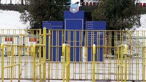 Revenirea Stelei în "Templu" provoacă HAOS în împrejurimi!** "Speram să NU mai vină!" Ghencea e în stare de ALERTĂ‚: "Chemați televiziunile să vadă ce e aici!"