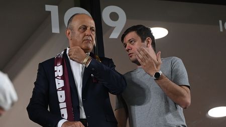 „Au cerut bani la semnătură mulți”. Acționarul Rapidului a intervenit în direct, la TV, și a spus de ce a picat transferul de la CFR Cluj