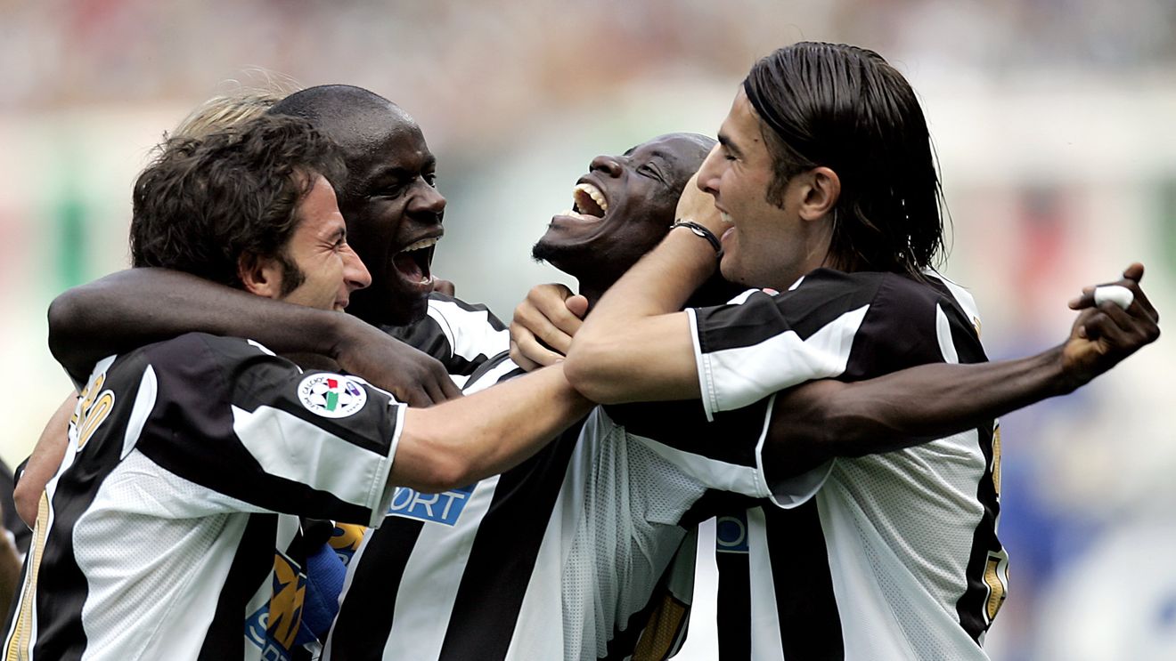 VIDEO DE SENZAȚIE | Mutu și mingea. Mutu și tehnica. Mutu și fiul. Câte "duble" mai ține pe picior fostul decar al naționalei 