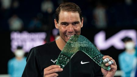 Pur și simplu formidabil! Rafael Nadal s-a impus la Melbourne și a ajuns la 19 sezoane consecutive cu titlu câștigat. Câte trofee a cucerit în total | VIDEO