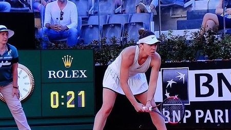 Trei idei după succesul Simonei Halep în turul inaugural la Wimbledon 2019. Ce a spus statistica după accidentarea la gleznă, dar și premiera care va fi marcată la partida cu Miky Buzărnescu